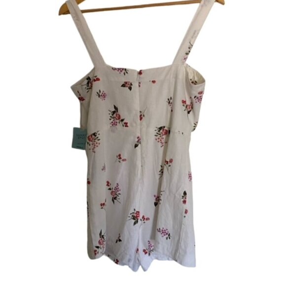 NWT Forever 21 Sunny Spot White Floral Linen Blend Short Romper Large - Picture 3 of 4